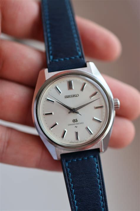 grand seiko 4420 9000.